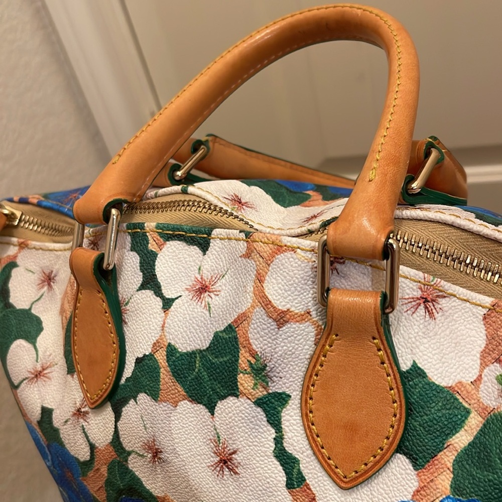 Dooney & Bourke please check all picture of condition - Picture 13 of 17